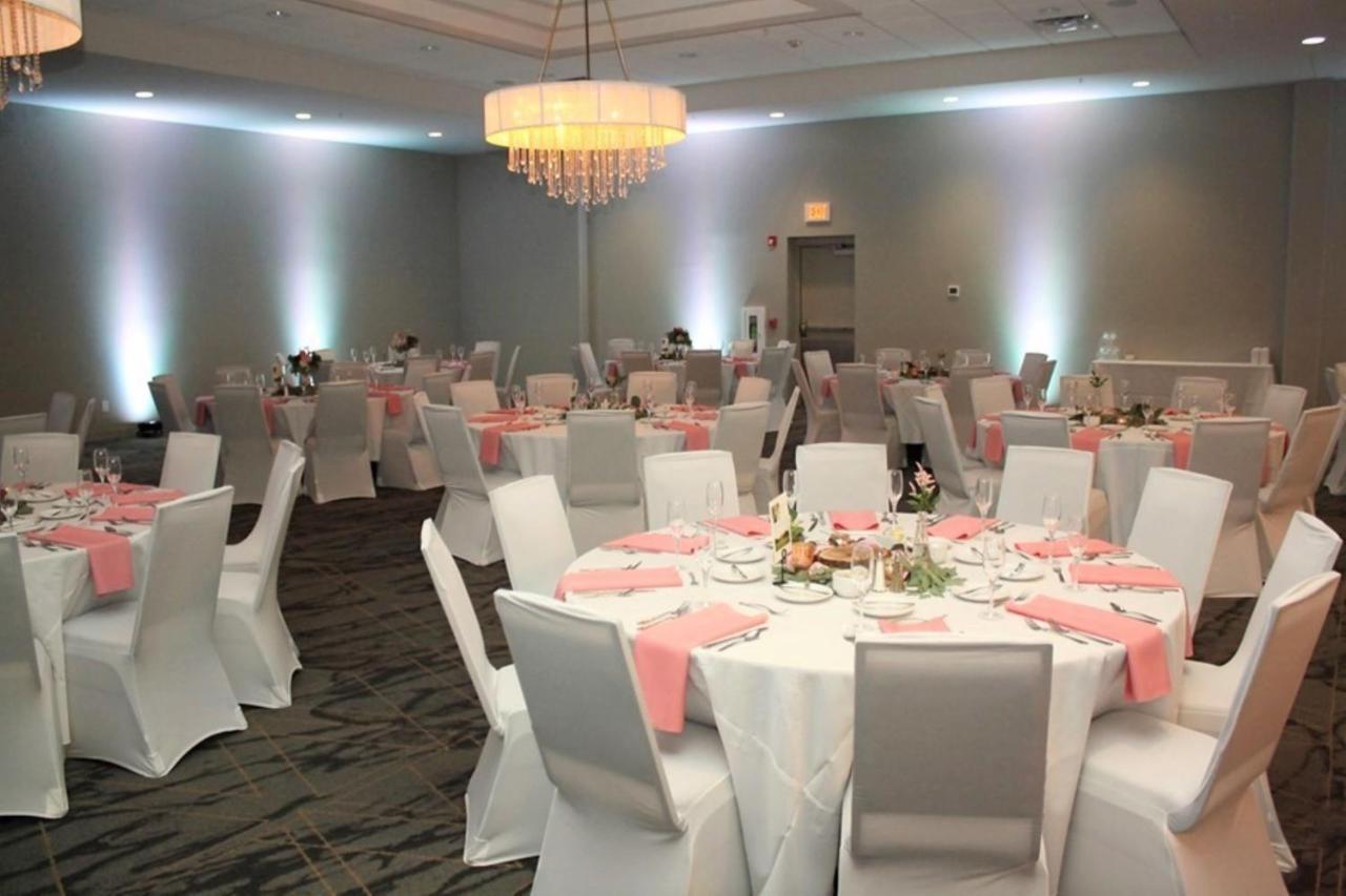 Holiday Inn - Bloomington - Normal By Ihg エクステリア 写真